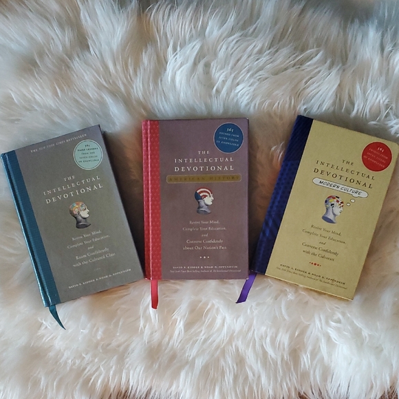 Modern Times Publishing Other - The Intellectual Devotional Book Set - Blue, Purple, Beige